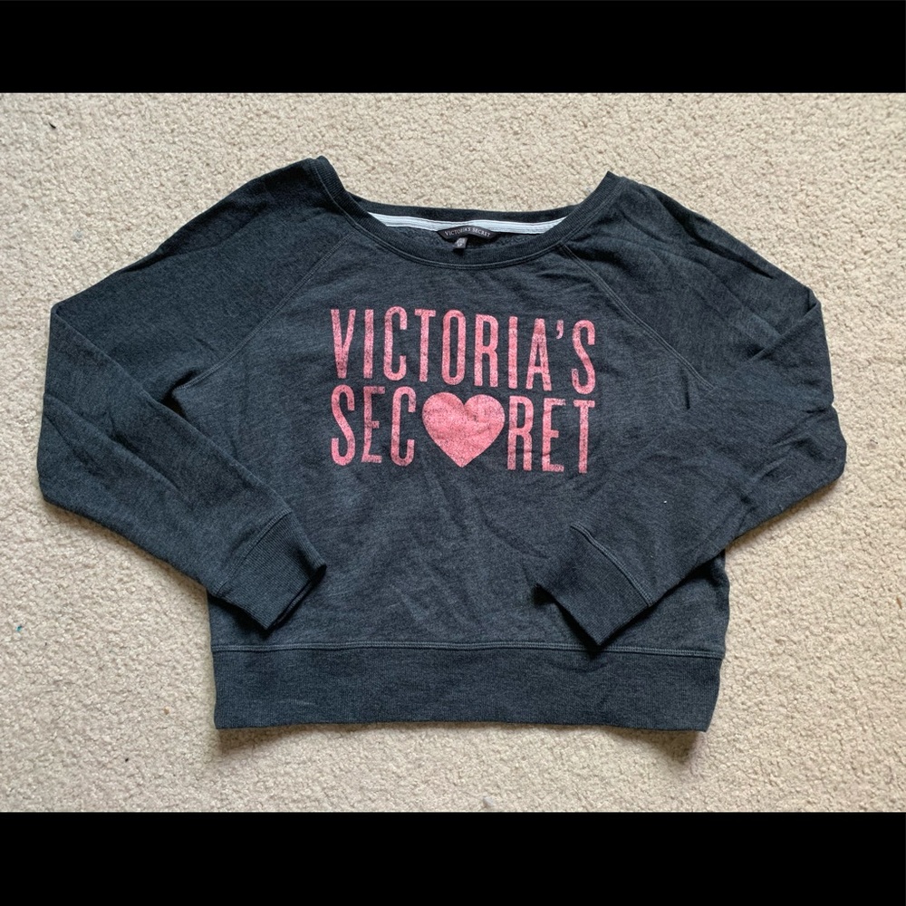 Victoria’s Secret Crew Neck LIMITED EDITION